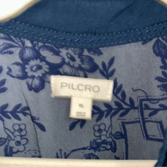 Pilcro Velvet Button Down Shirt in Dark Blue - Picture 4 of 5